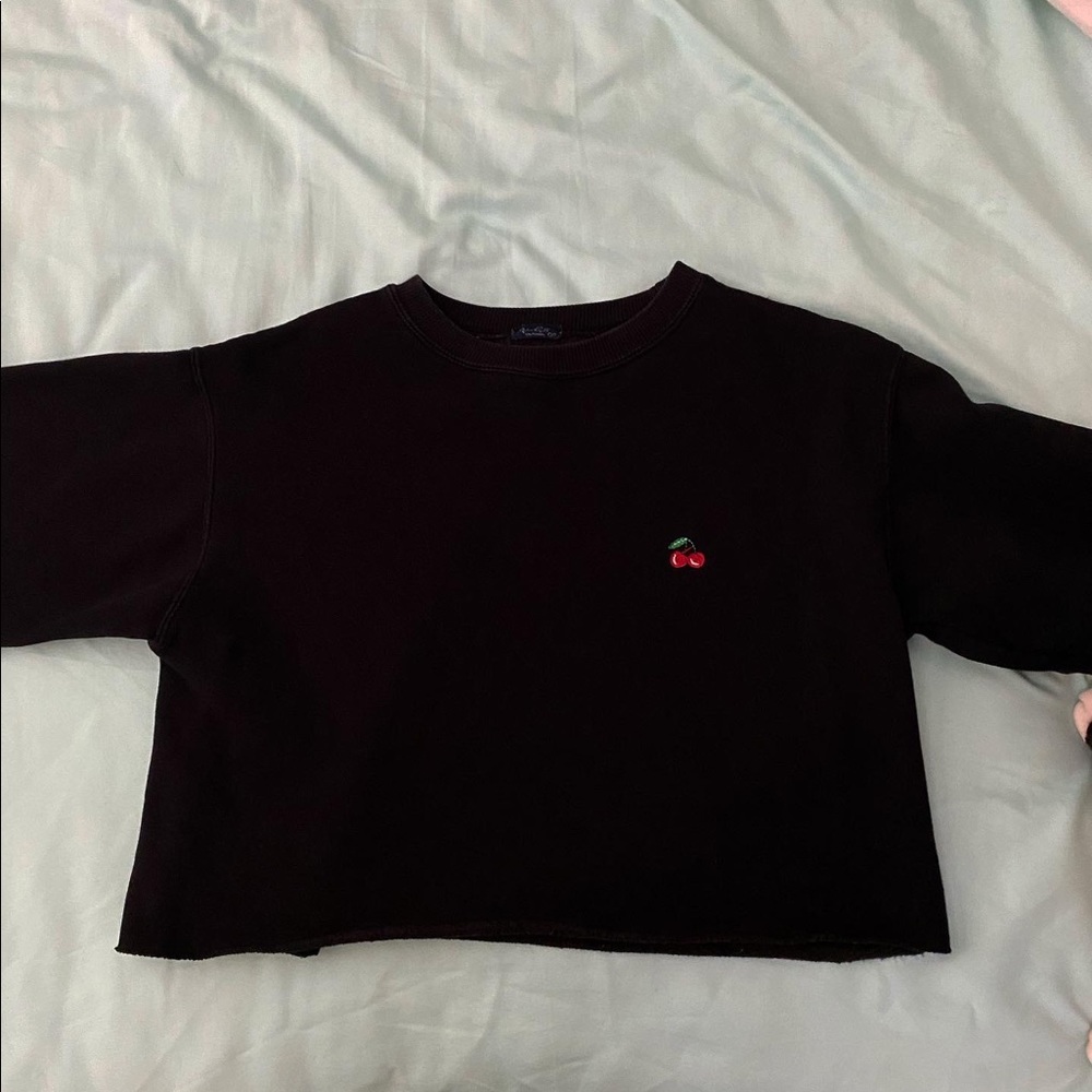 Brandy Melville/John Galt crew neck